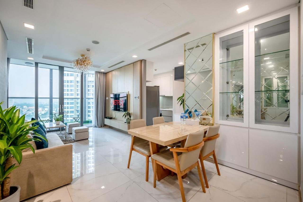 The Oasis At Landmark 81 *